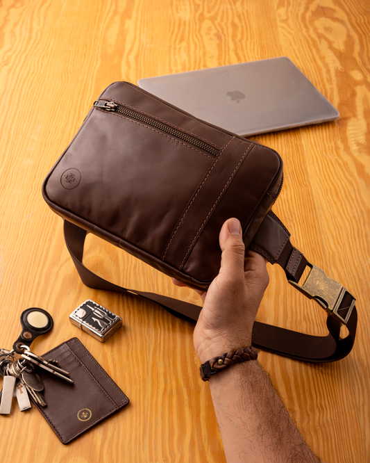 Sling Bag in Brown