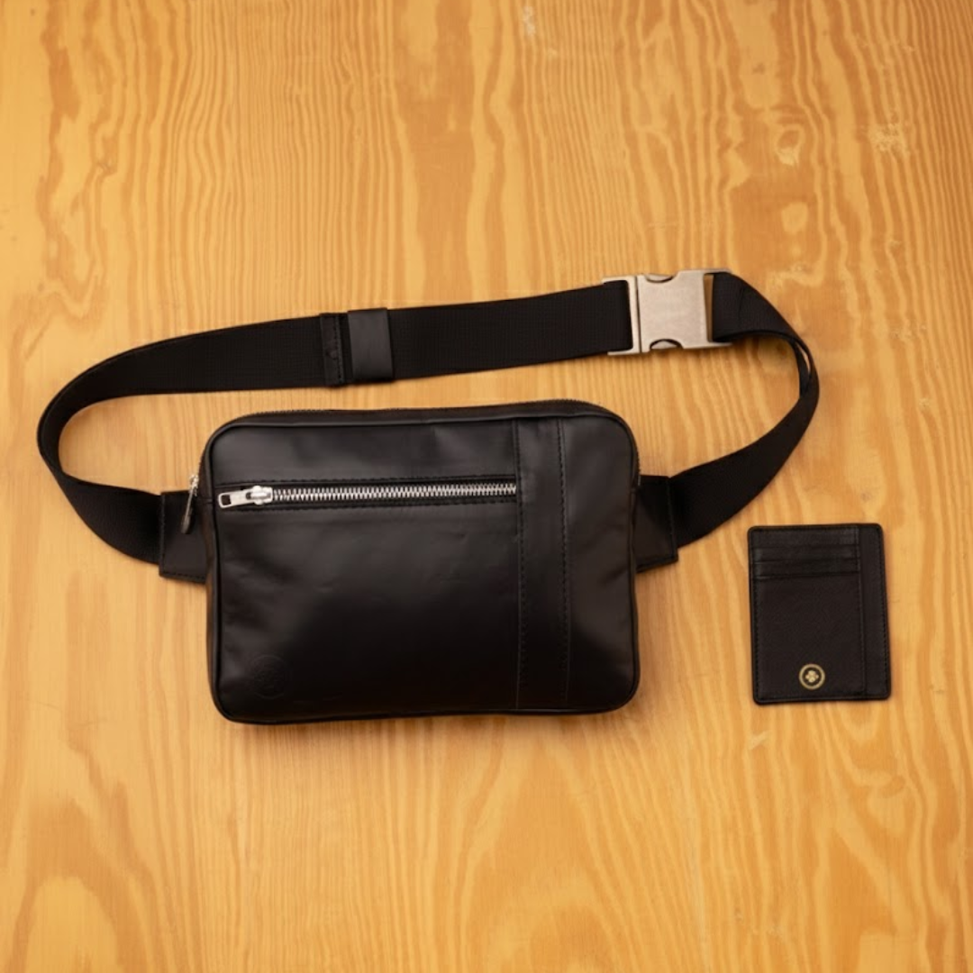The Business Traveler Set in Black